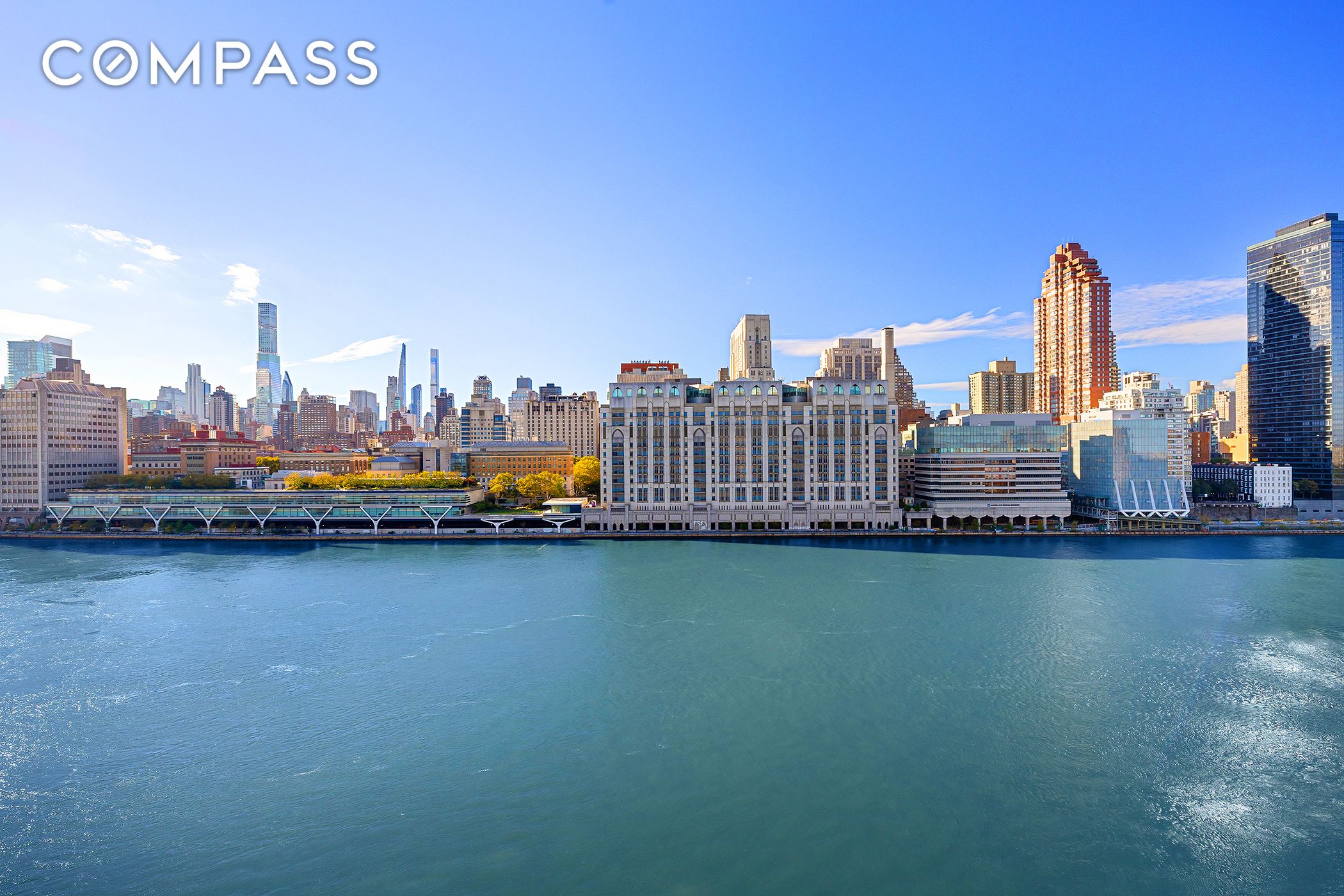 #10 photo, 555 Main Street, مانهاتن Roosevelt Island , NY 10044