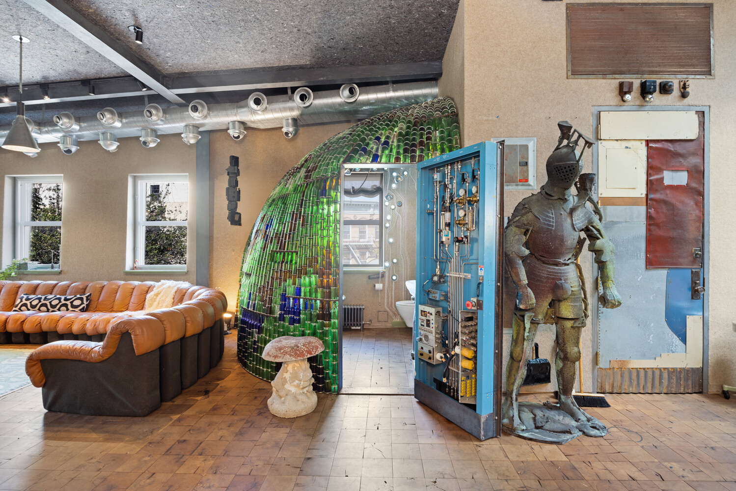 #11 photo, 527 HUDSON Street, West Village , NY 10014