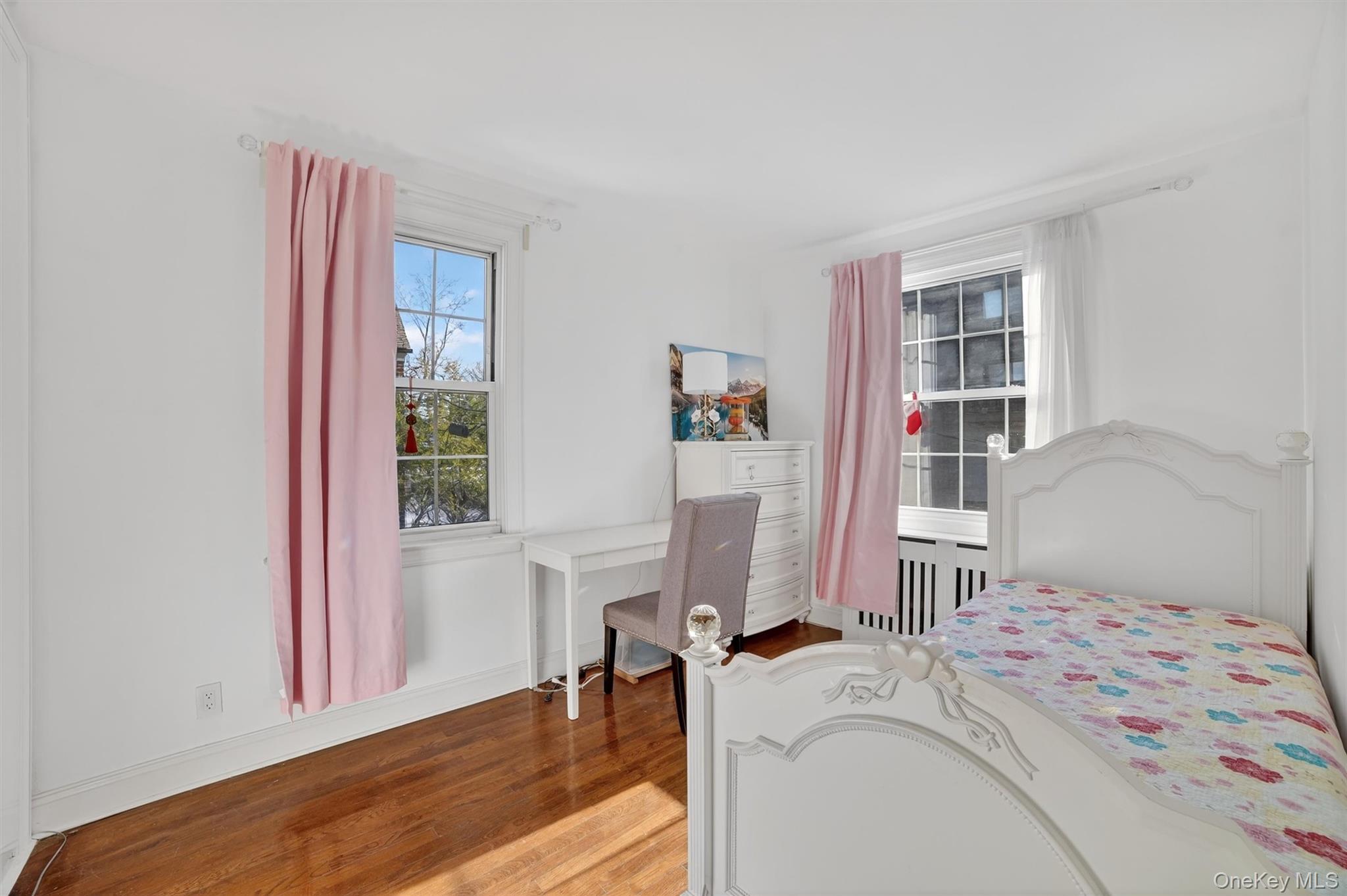 #18 photo, 109 N Broadway, White Plains , NY 10603