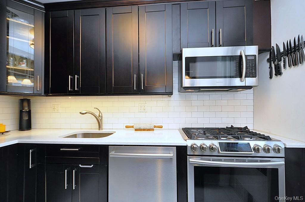 #14 photo, 281 Garth Road, 뉴욕주 Scarsdale , NY 10583