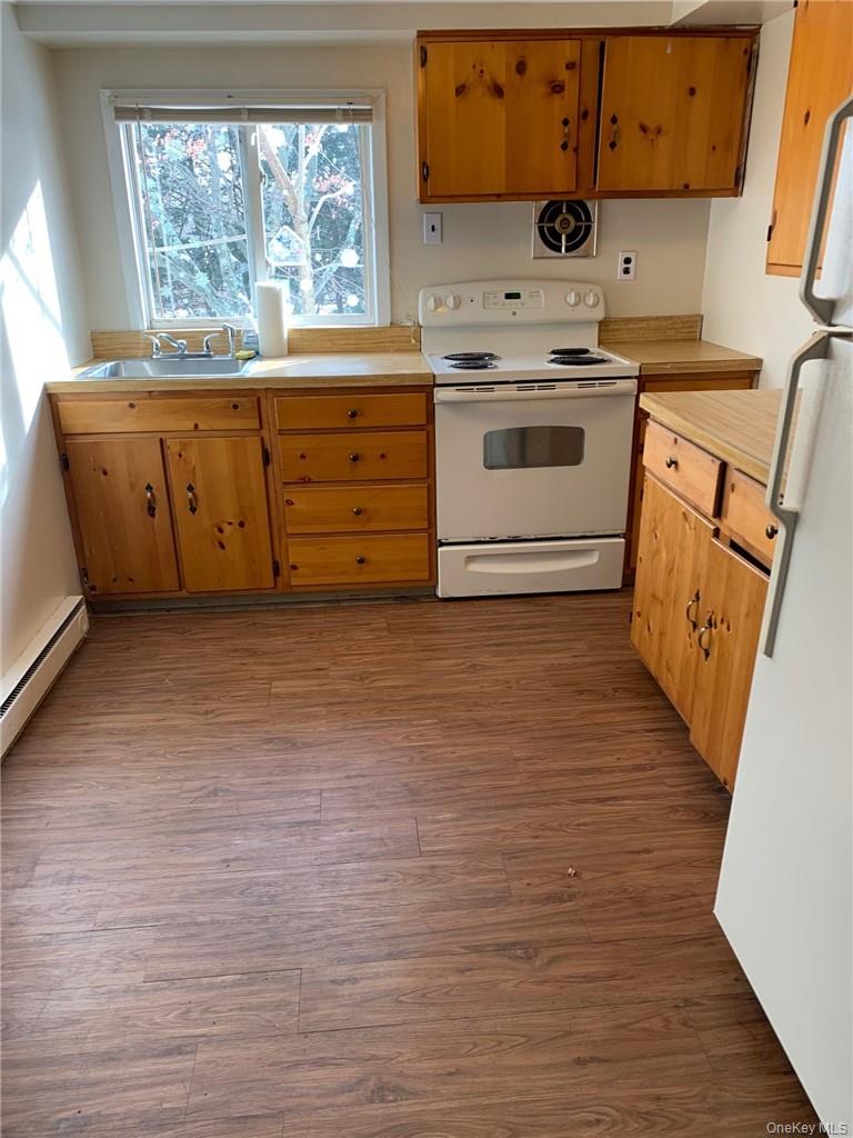 #8 photo, 8 Beech Place, Lake Peekskill , NY 10537