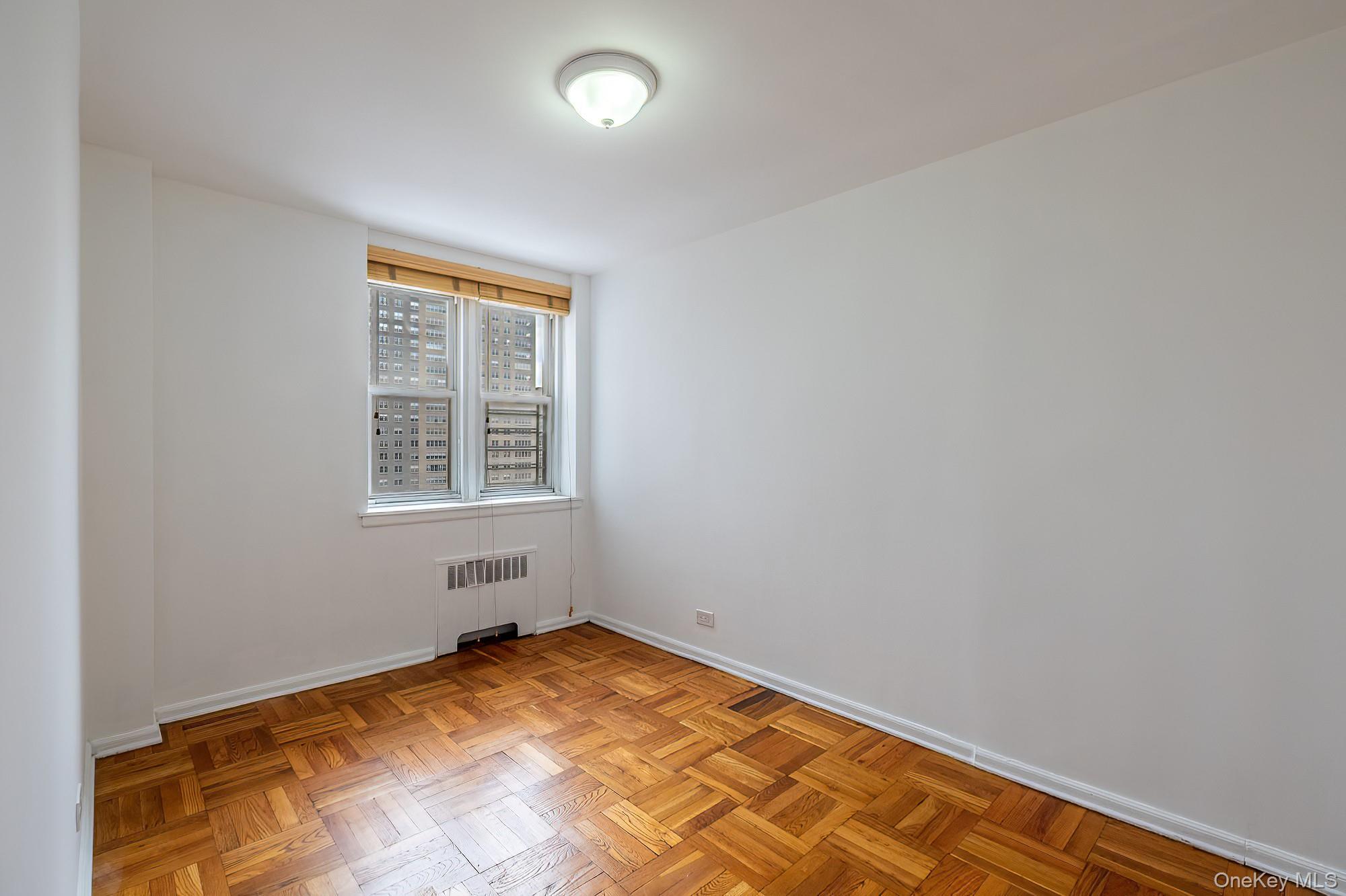 #8 photo, 60 Knolls Crescent, Bronx , NY 10463