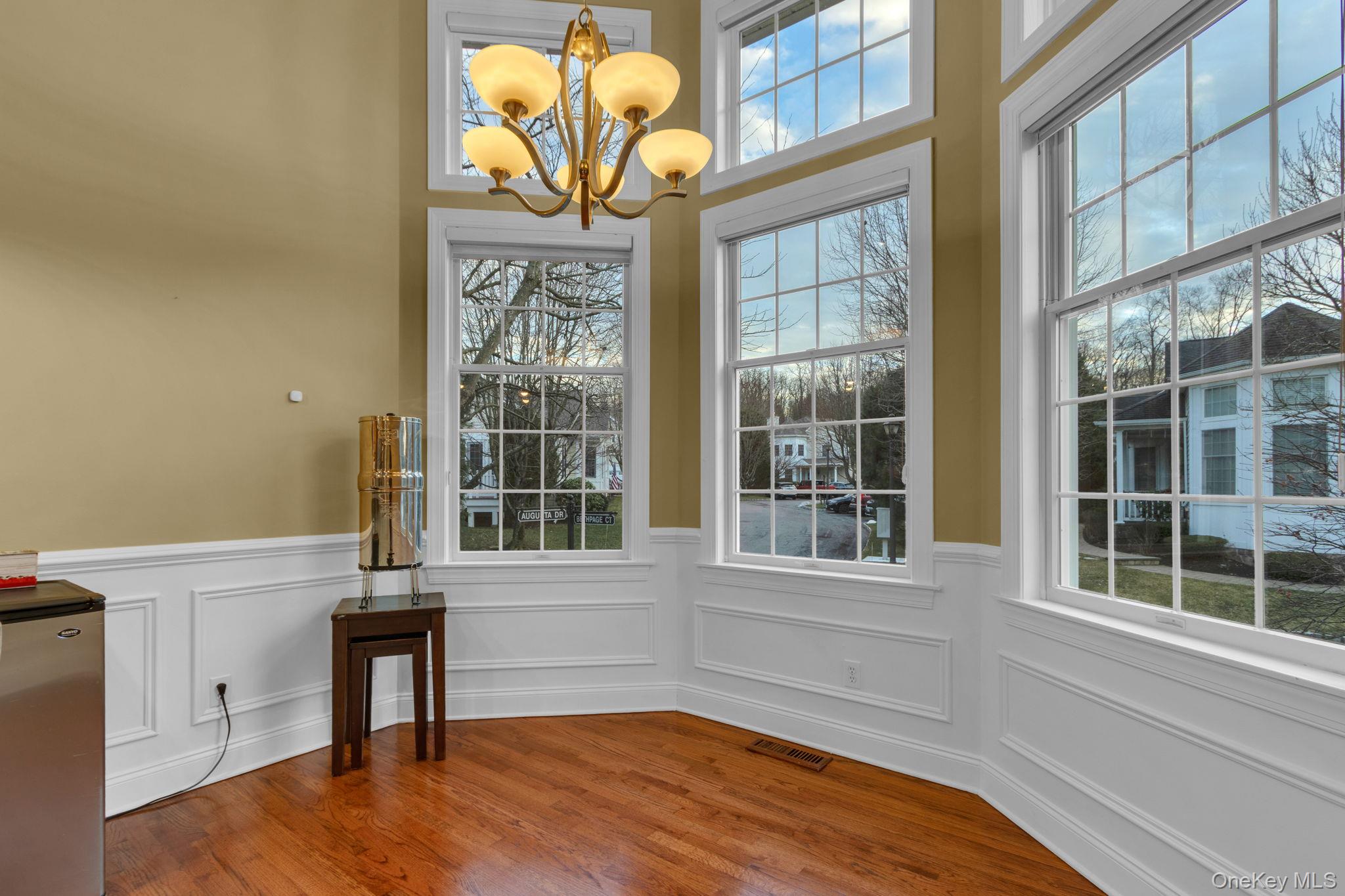 #13 photo, 2 Bethpage Court, 纽约州 Cortlandt Manor , NY 10567