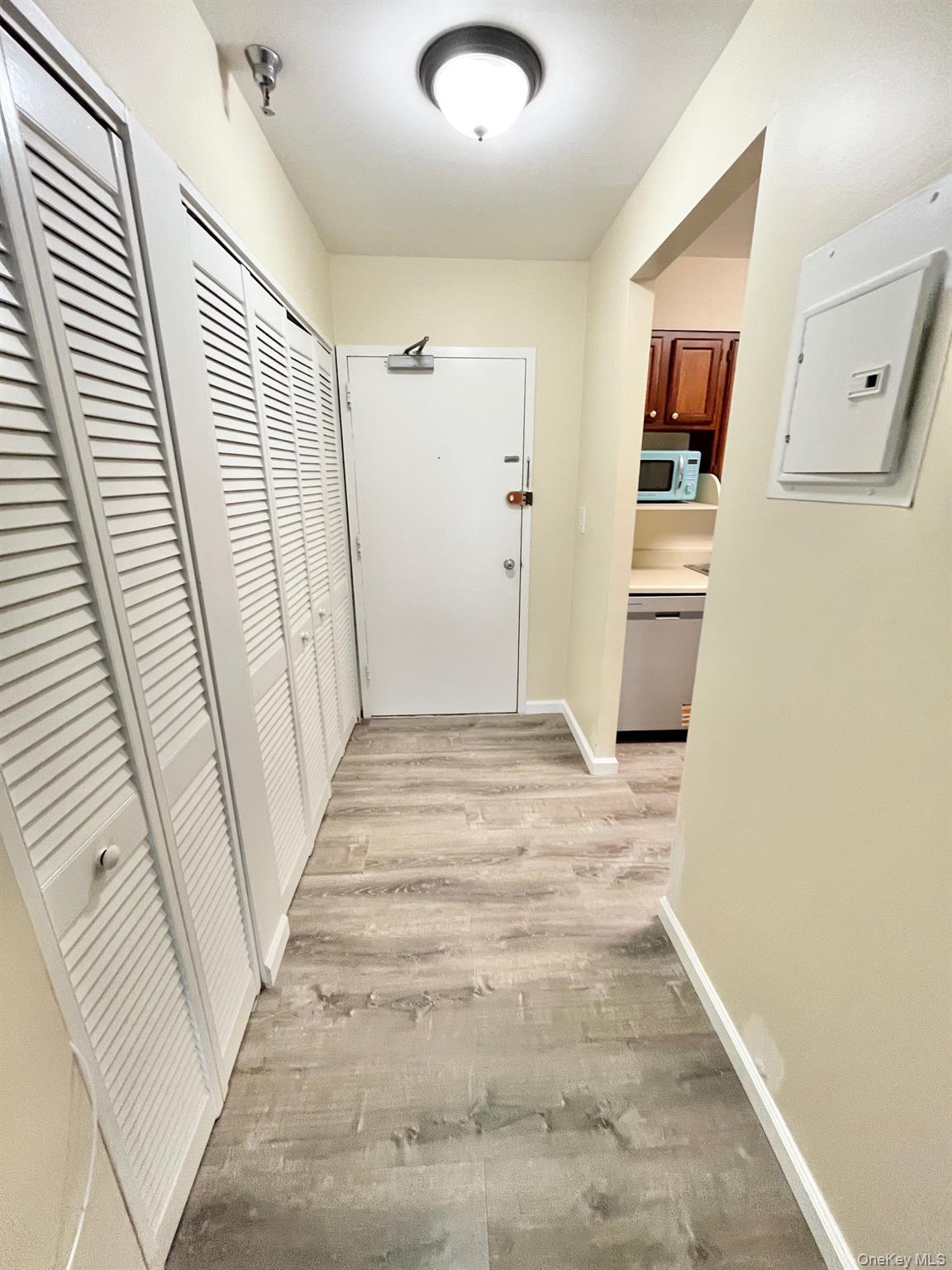 #7 photo, 501 N Barry Avenue, Mamaroneck , NY 10543