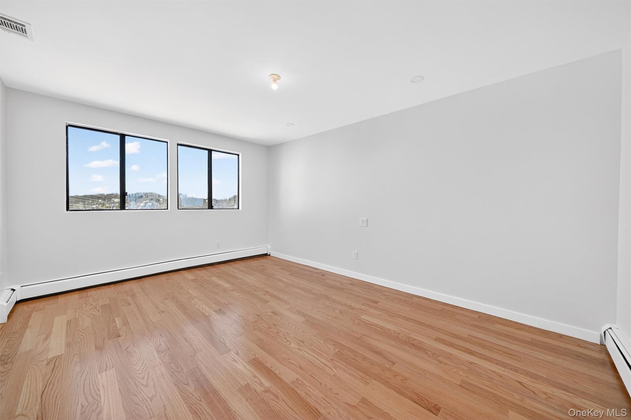 #16 photo, 430 Country Club Lane, Pomona , NY 10970