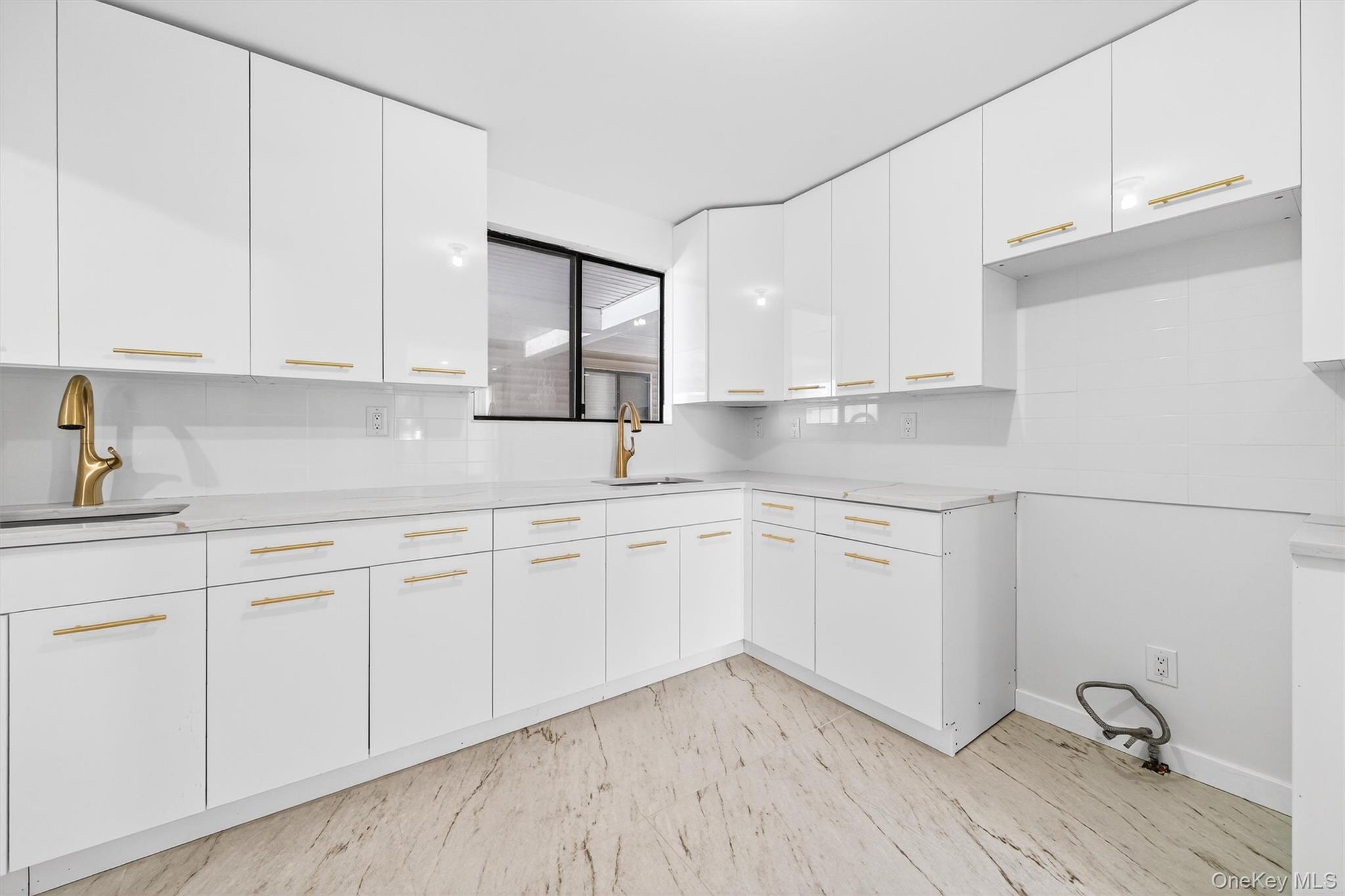 #5 photo, 430 Country Club Lane, Pomona , NY 10970