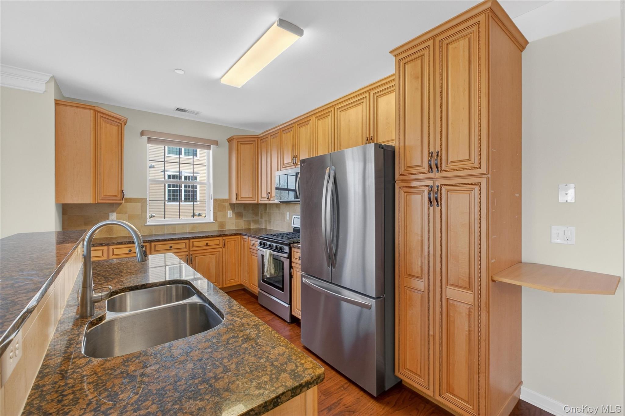 #10 photo, 2408 Bennington Drive, Fishkill , NY 12524