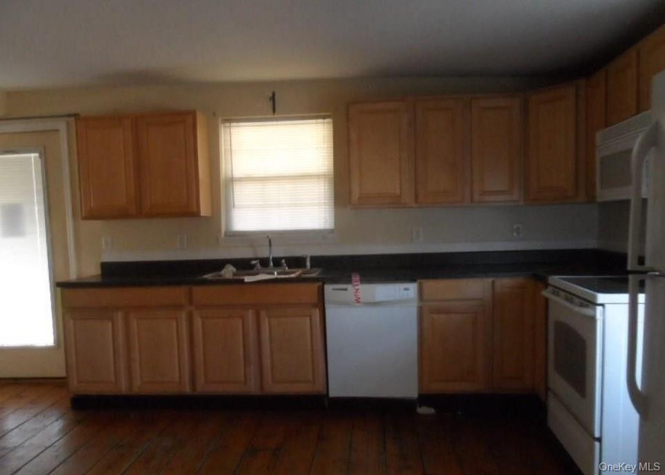 #11 photo, 19 Old Post Road, Esopus , NY 12429