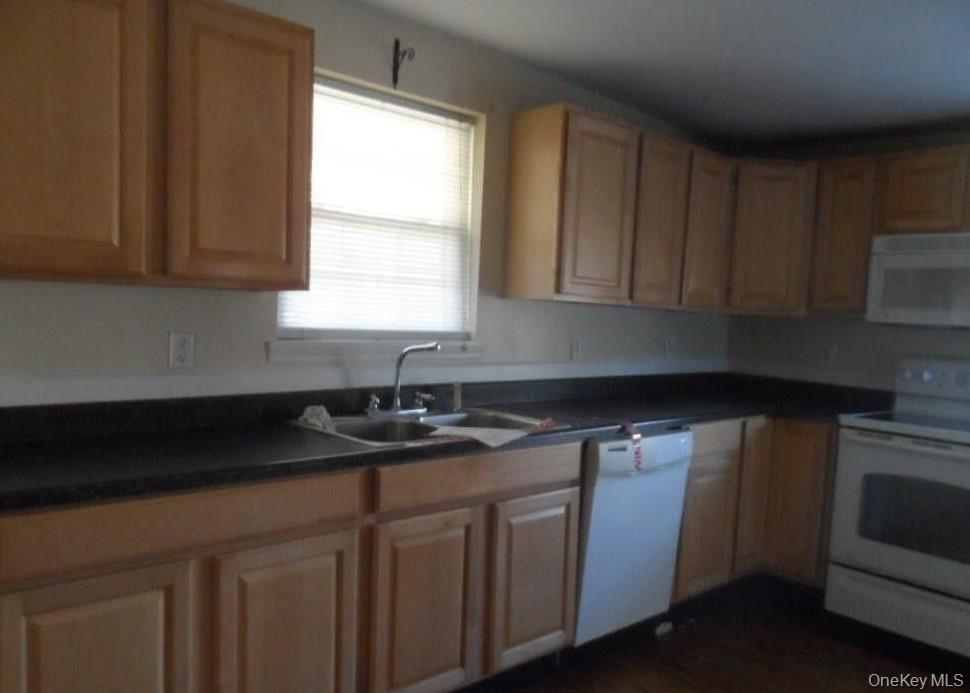 #12 photo, 19 Old Post Road, Esopus , NY 12429