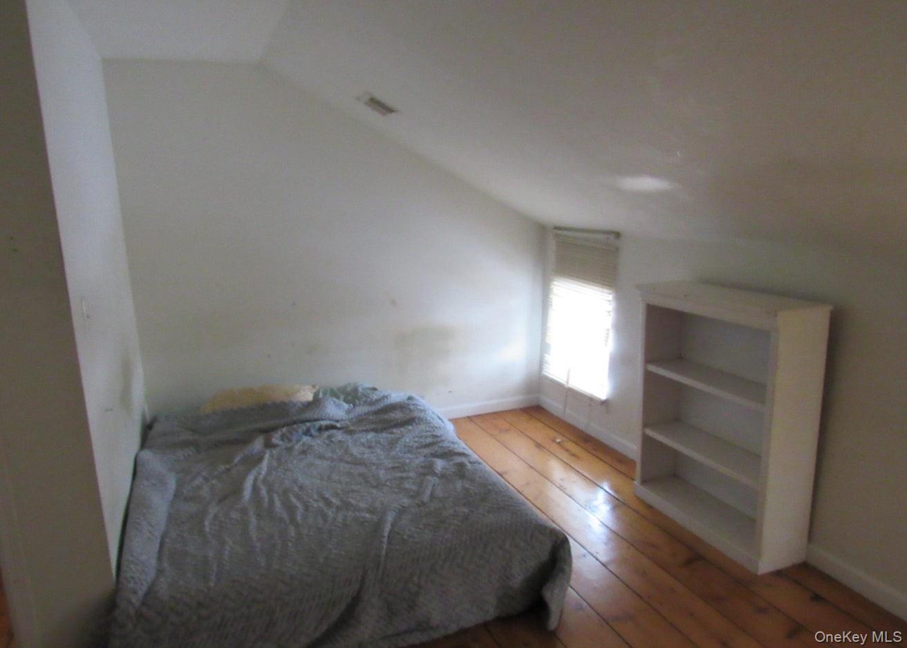 #20 photo, 19 Old Post Road, Esopus , NY 12429