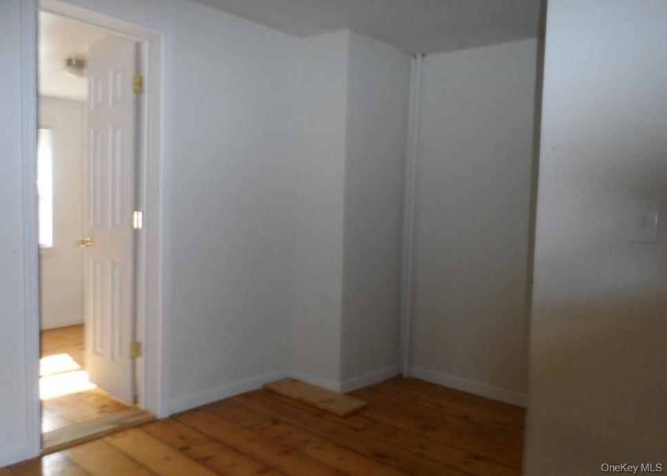 #4 photo, 19 Old Post Road, Esopus , NY 12429