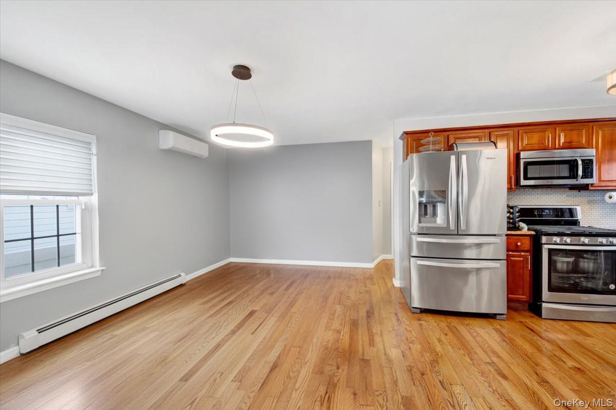 #4 photo, 230-03 144th Avenue, Springfield Gardens , NY 11413