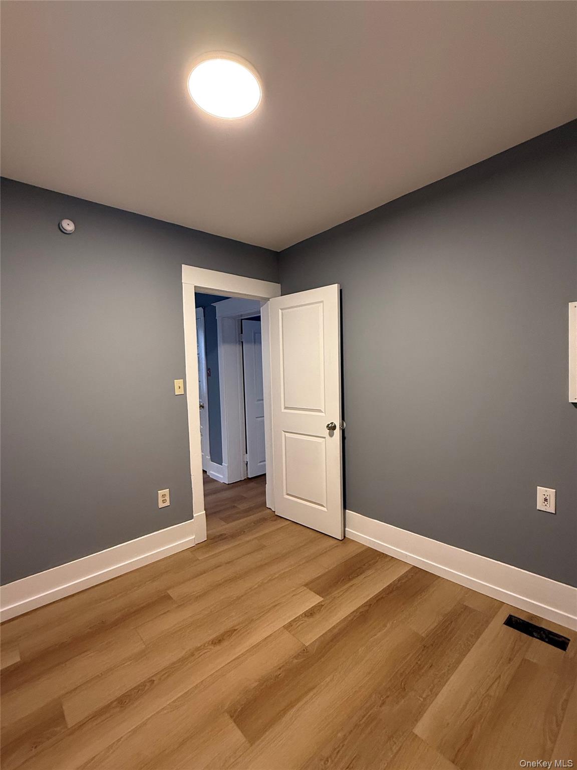 #11 photo, 144 Jersey Avenue, Port Jervis , NY 12771