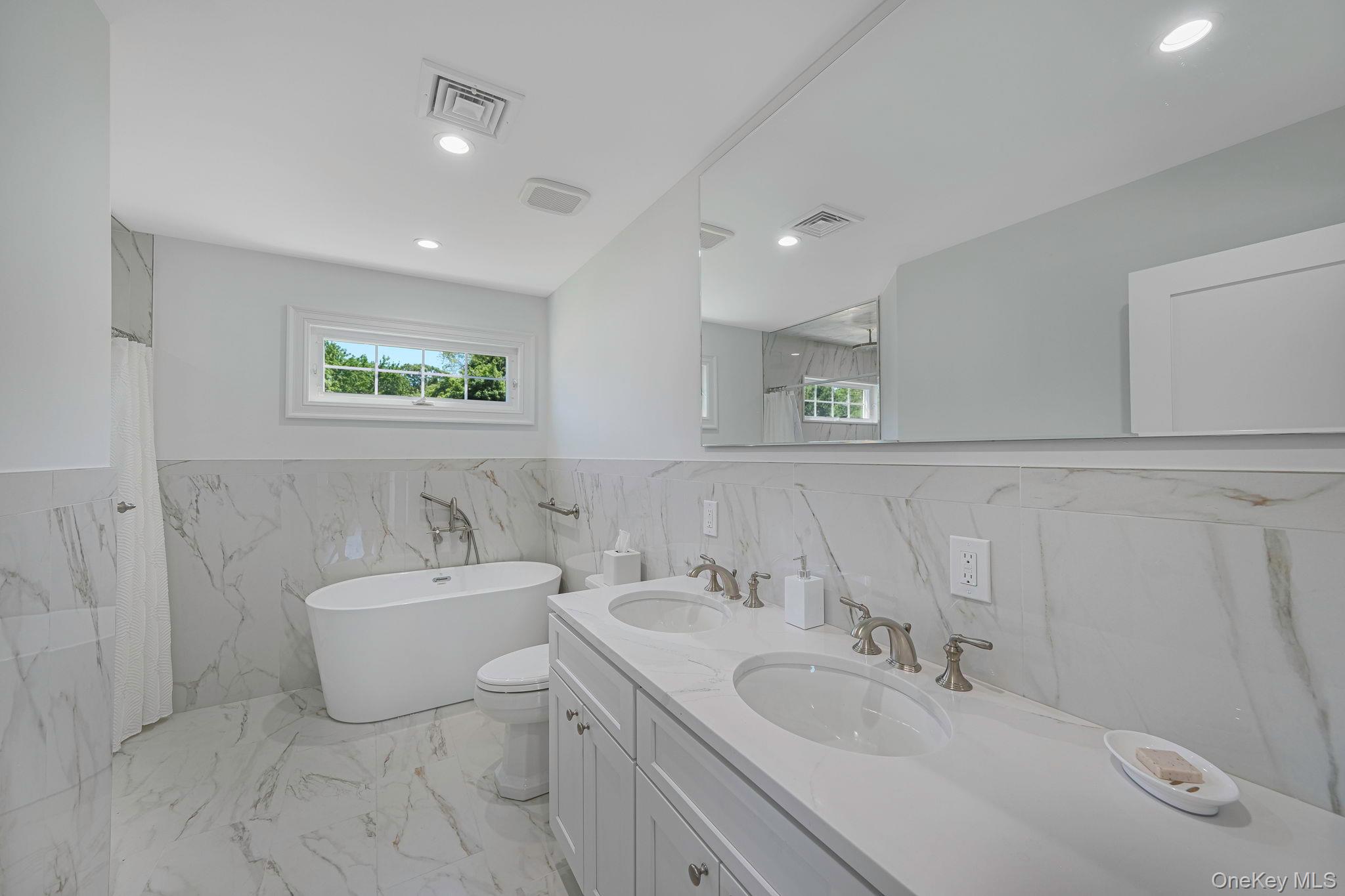 #13 photo, 5415 Skunk Lane, Cutchogue , NY 11935