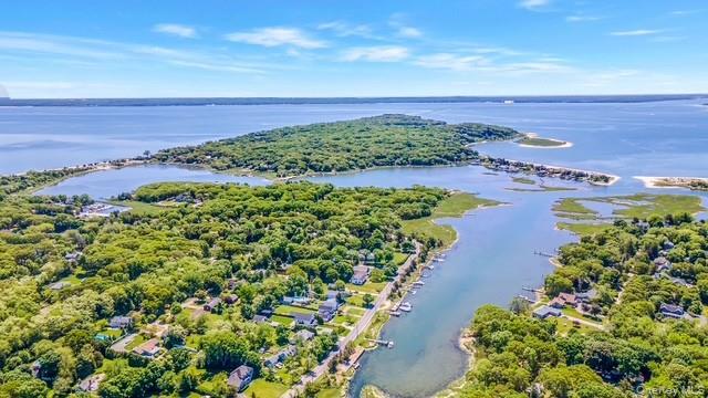 #19 photo, 5415 Skunk Lane, Cutchogue , NY 11935