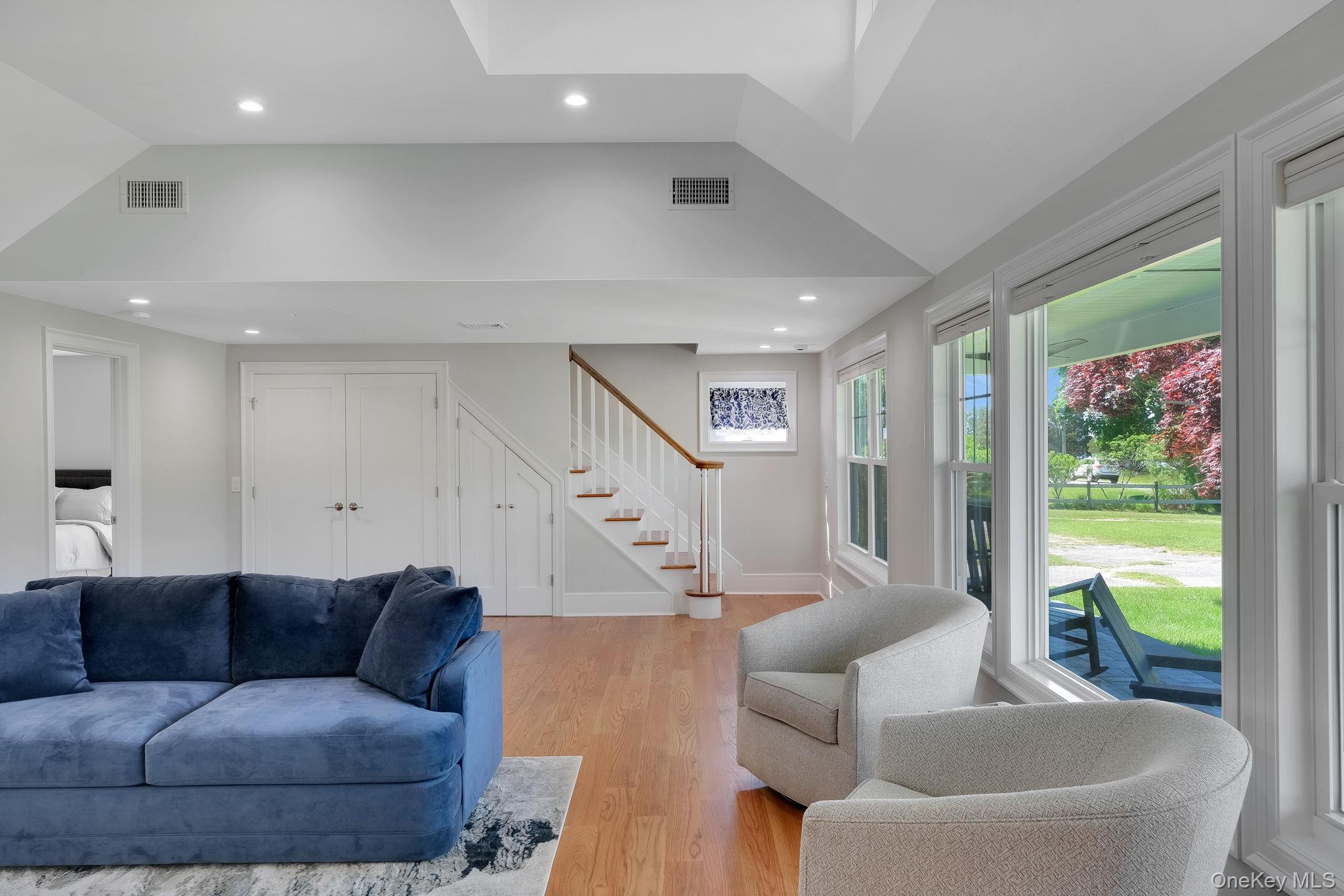 #8 photo, 5415 Skunk Lane, Cutchogue , NY 11935