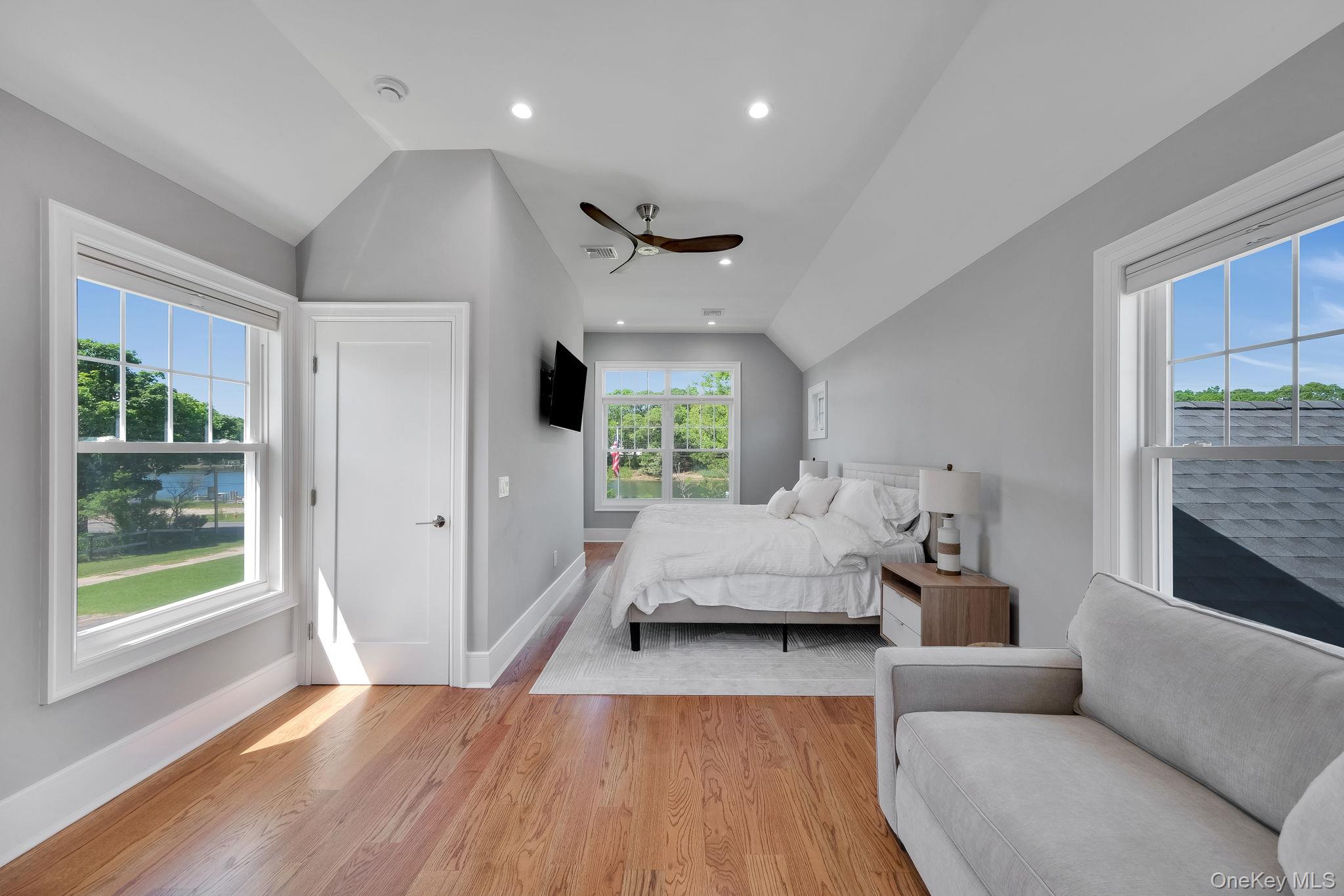 #9 photo, 5415 Skunk Lane, Cutchogue , NY 11935