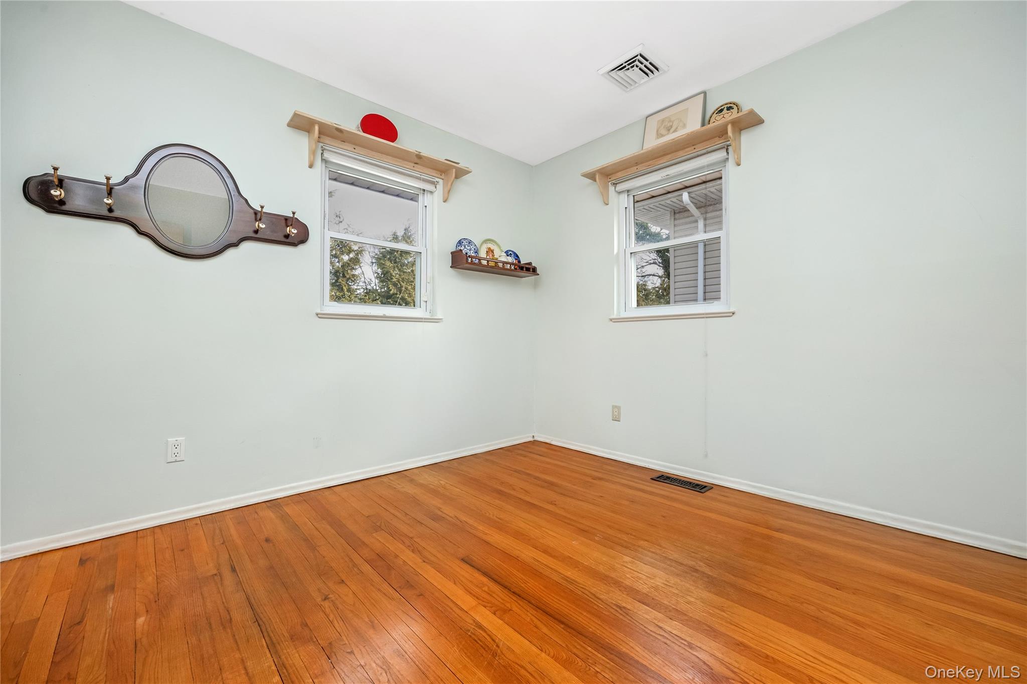 #17 photo, 45 Sound Beach Avenue, Bayville , NY 11709