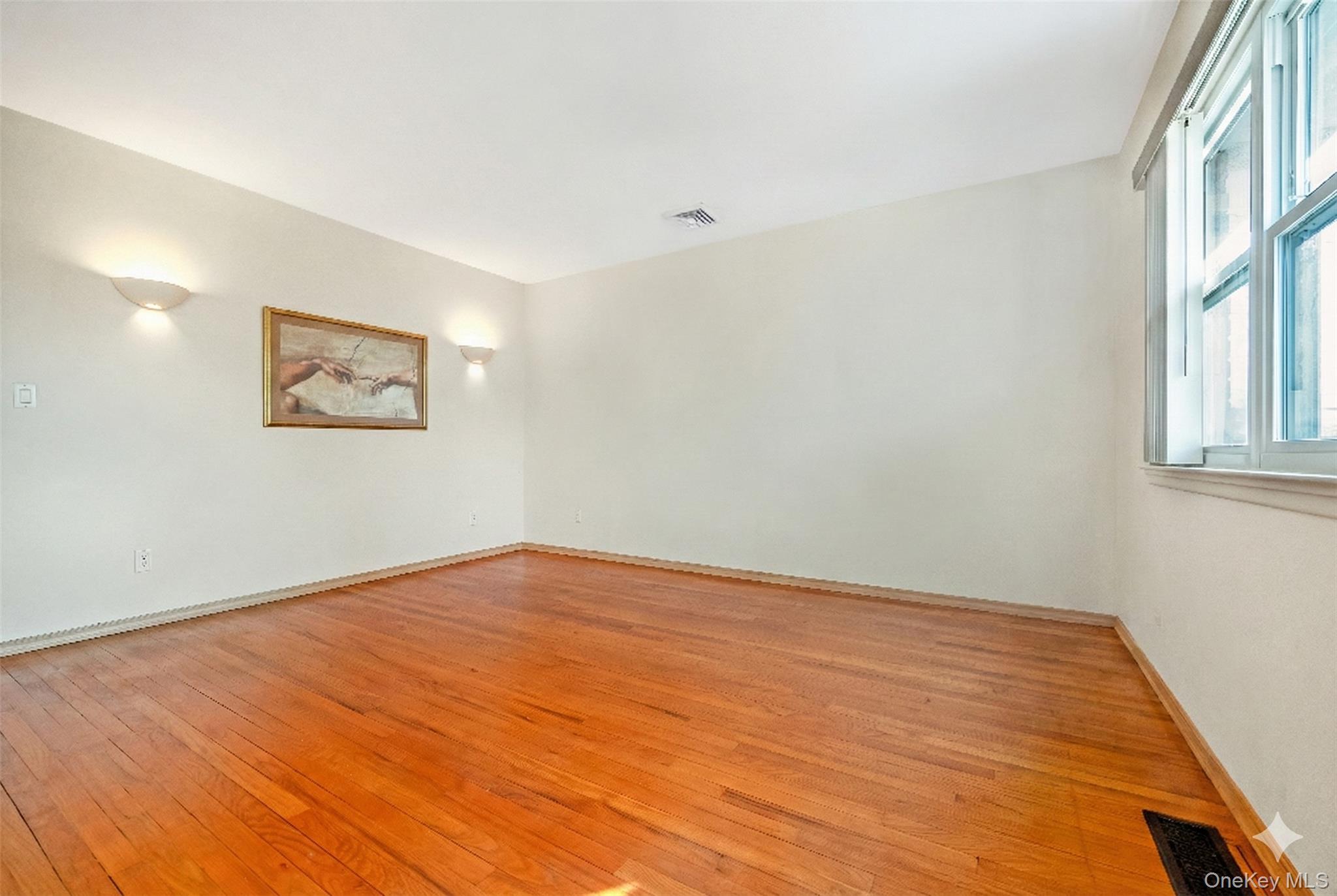 #7 photo, 45 Sound Beach Avenue, Bayville , NY 11709