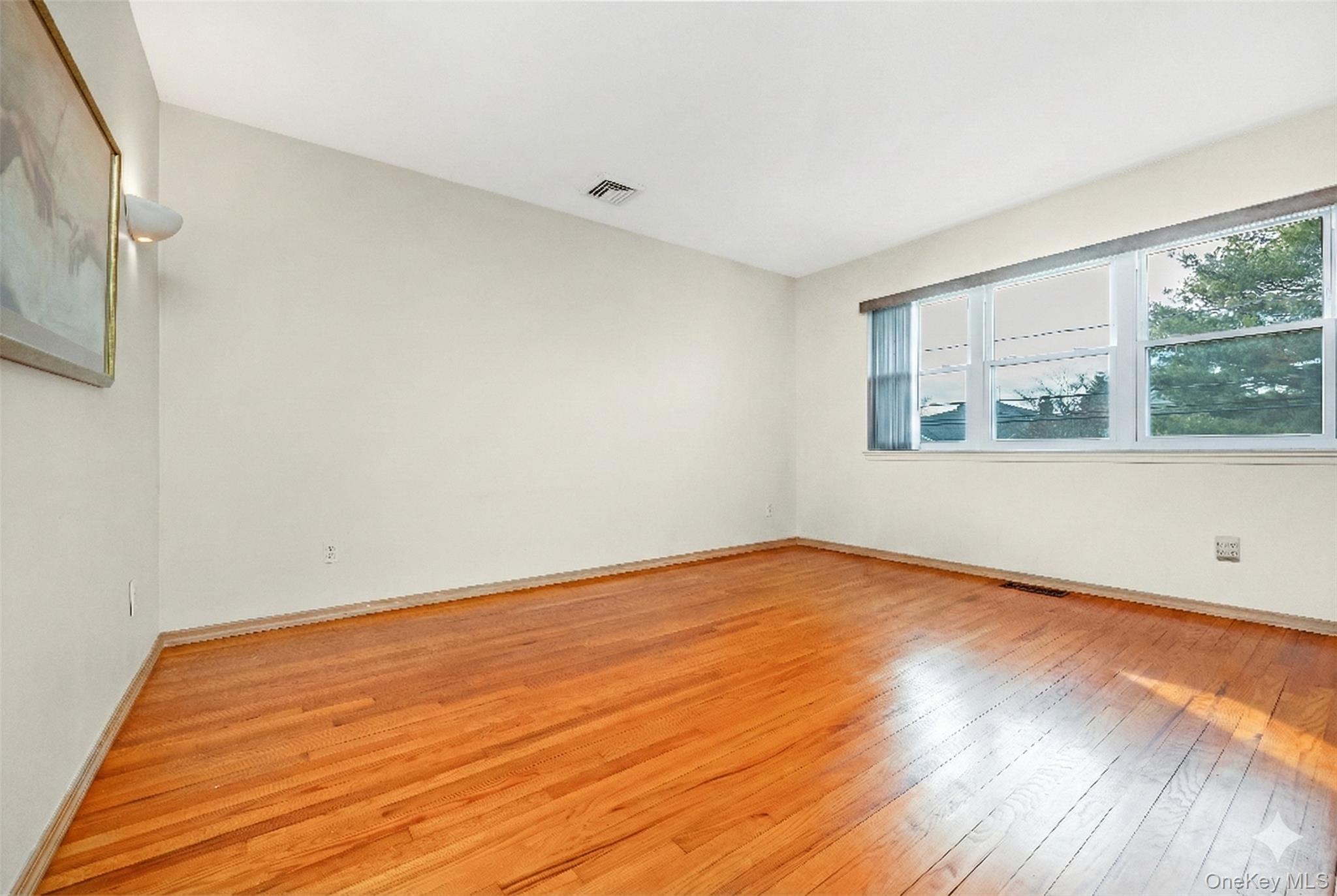 #8 photo, 45 Sound Beach Avenue, Bayville , NY 11709