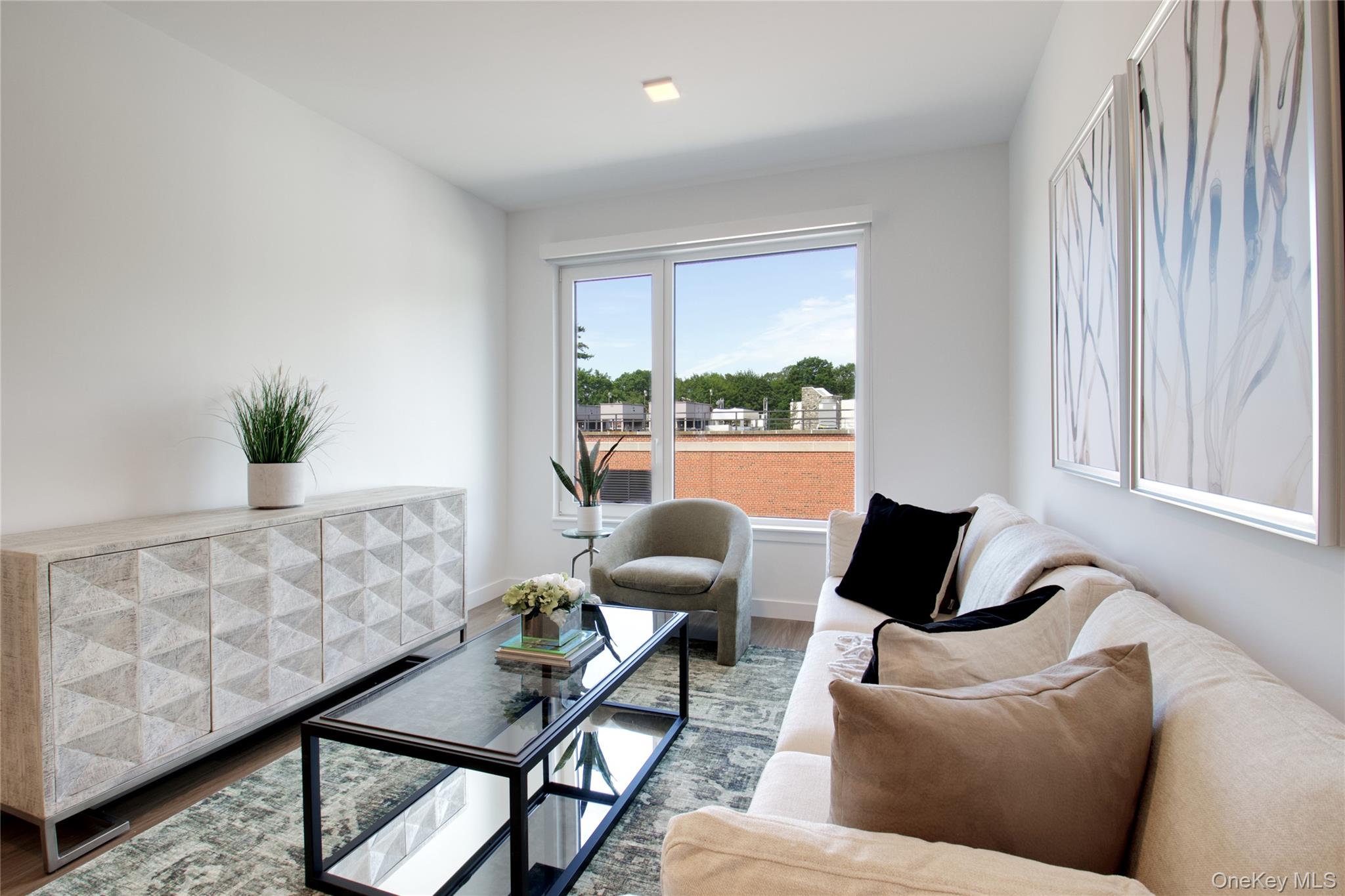 #6 photo, 333 Warner Avenue, ناسو Roslyn , NY 11577