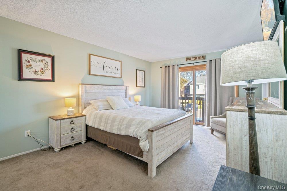 #14 photo, 210 Springmeadow Drive, Holbrook , NY 11741