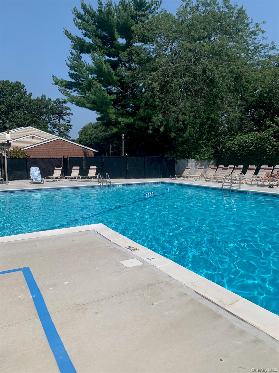 #19 photo, 210 Springmeadow Drive, Holbrook , NY 11741