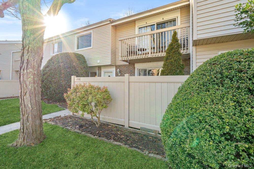 #2 photo, 210 Springmeadow Drive, Holbrook , NY 11741