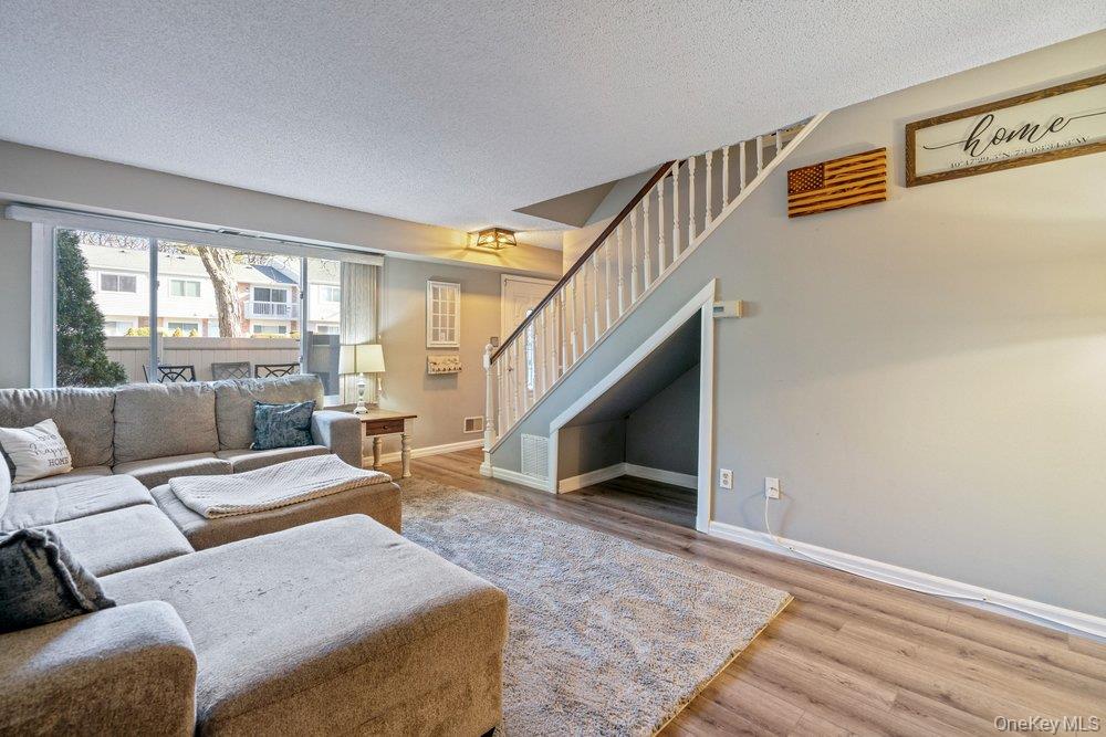 #9 photo, 210 Springmeadow Drive, Holbrook , NY 11741