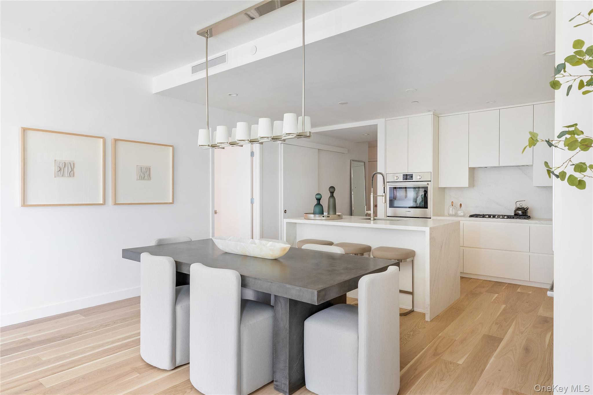 #3 photo, 140 Boardwalk, Long Beach , NY 11561