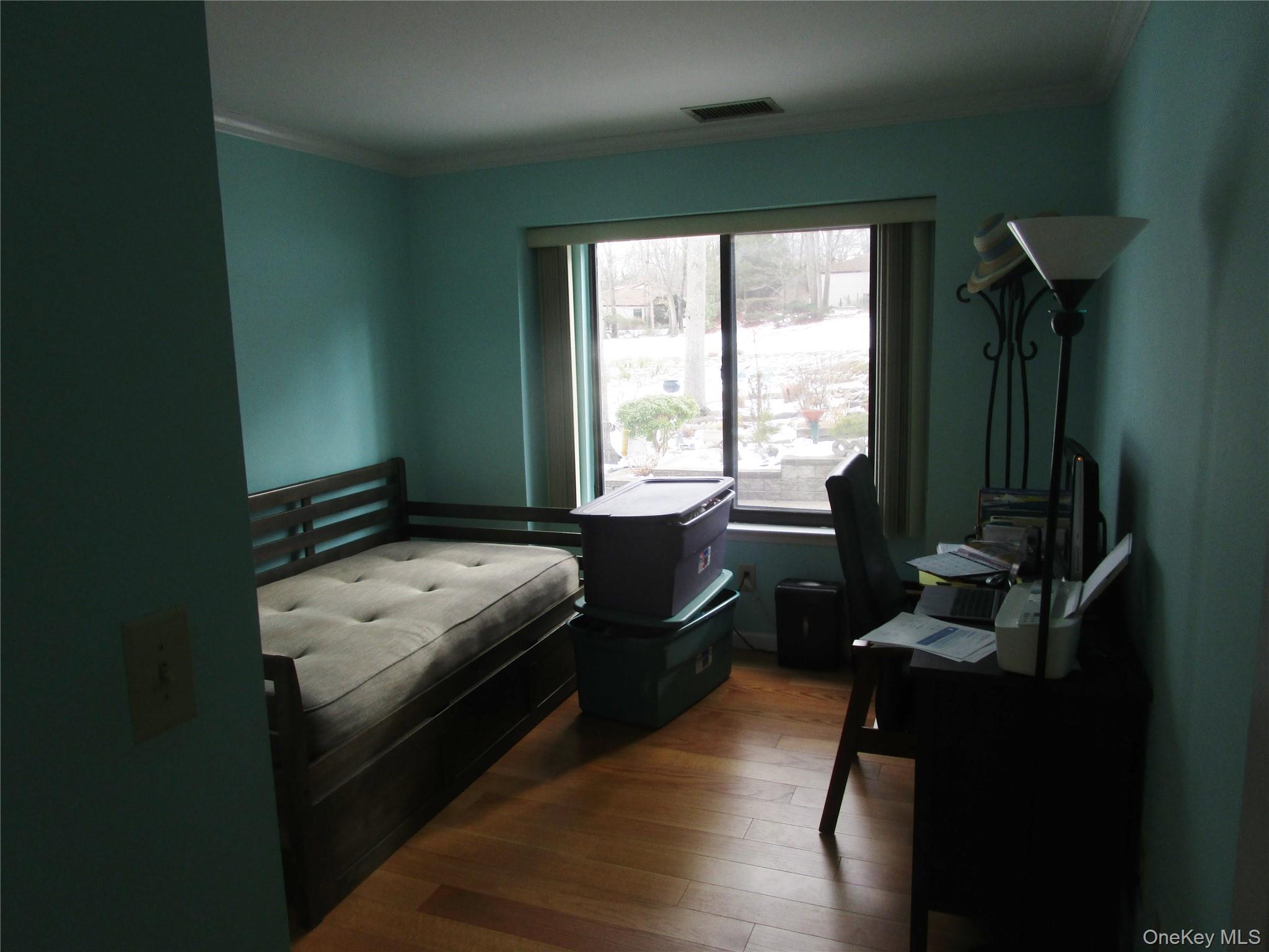 #9 photo, 342 Clubhouse Court, Coram , NY 11727