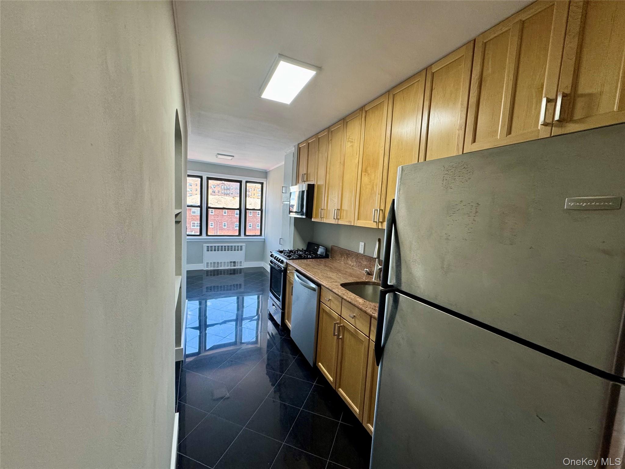 #5 photo, 302 E Broadway, מחוז נסאו Long Beach , NY 11561