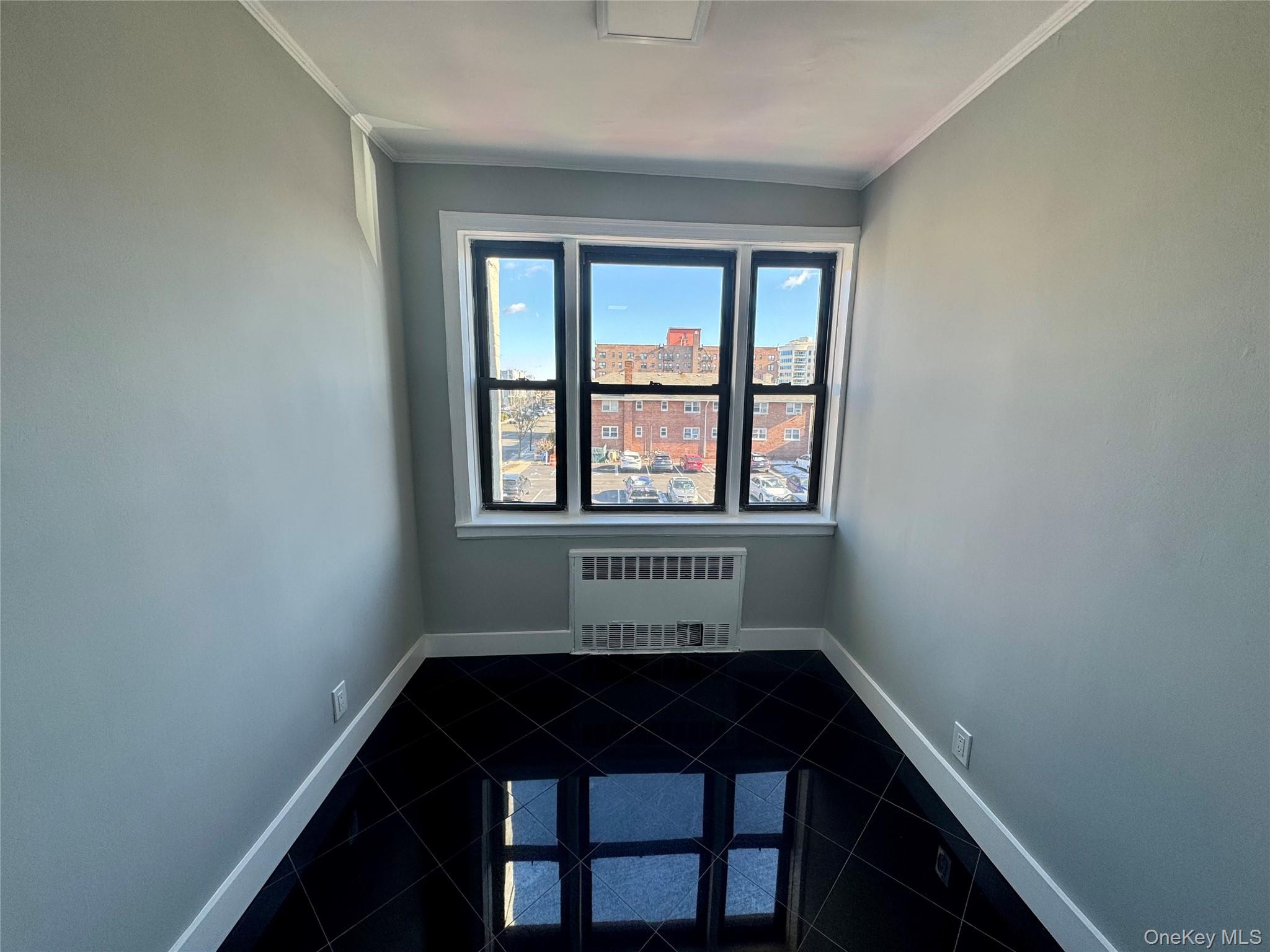 #7 photo, 302 E Broadway, מחוז נסאו Long Beach , NY 11561