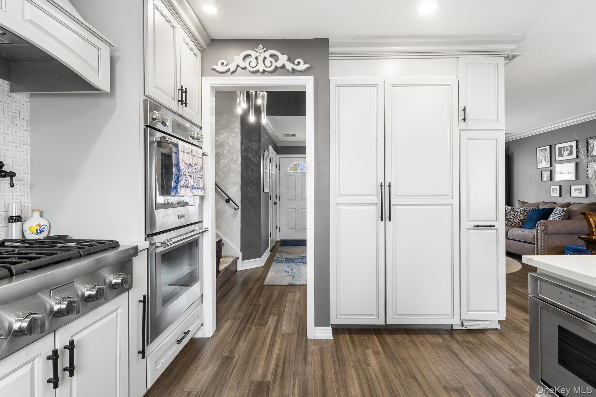 #11 photo, 44 Colony Lane, स्योसेट Syosset , NY 11791