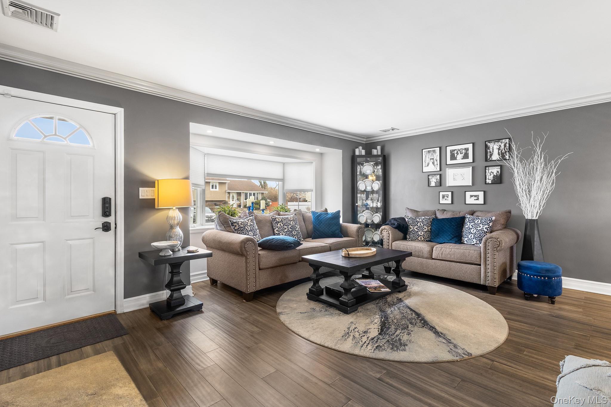 #5 photo, 44 Colony Lane, स्योसेट Syosset , NY 11791