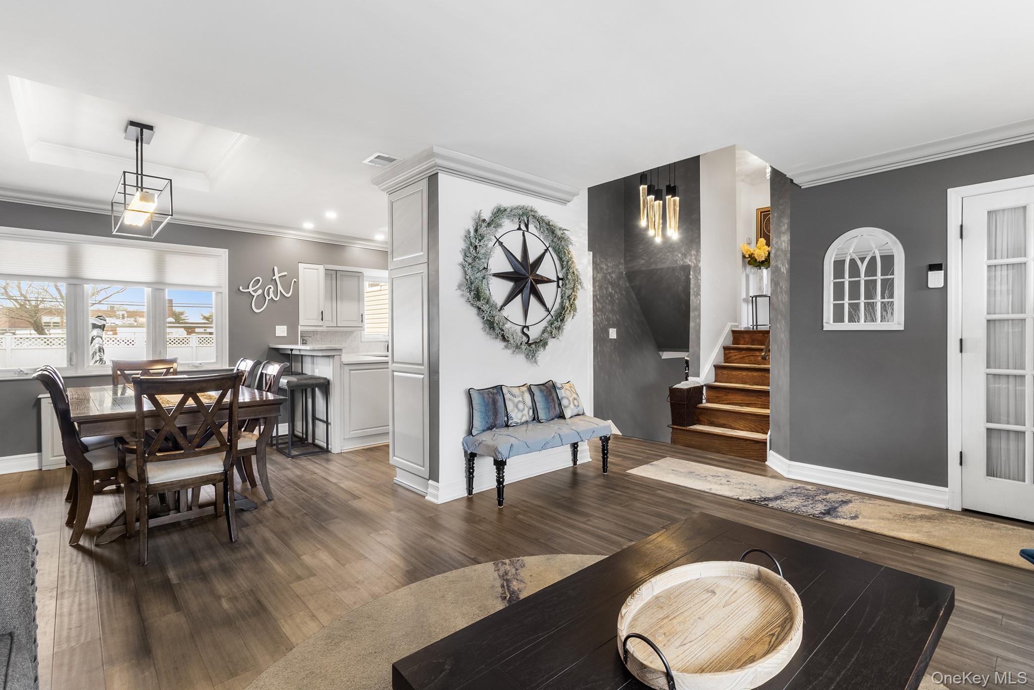 #6 photo, 44 Colony Lane, स्योसेट Syosset , NY 11791