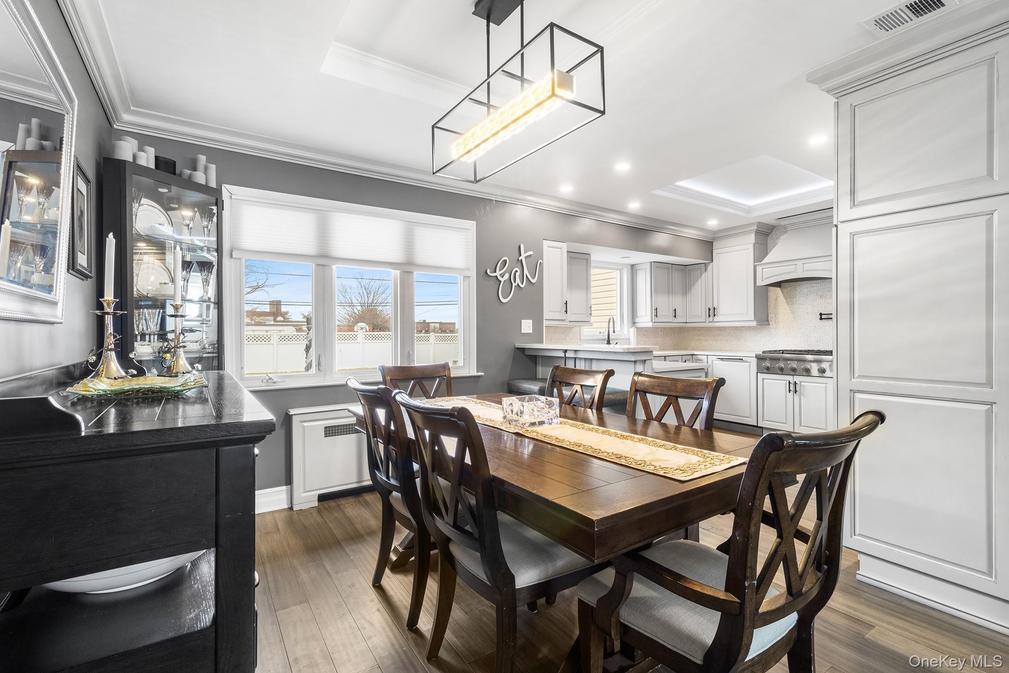 #7 photo, 44 Colony Lane, स्योसेट Syosset , NY 11791