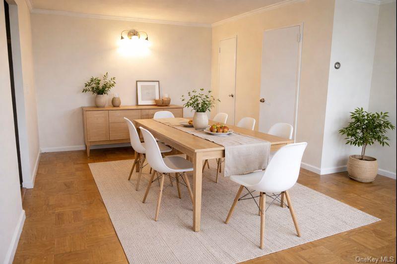 #10 photo, 100 Clinton Avenue, Mineola , NY 11501