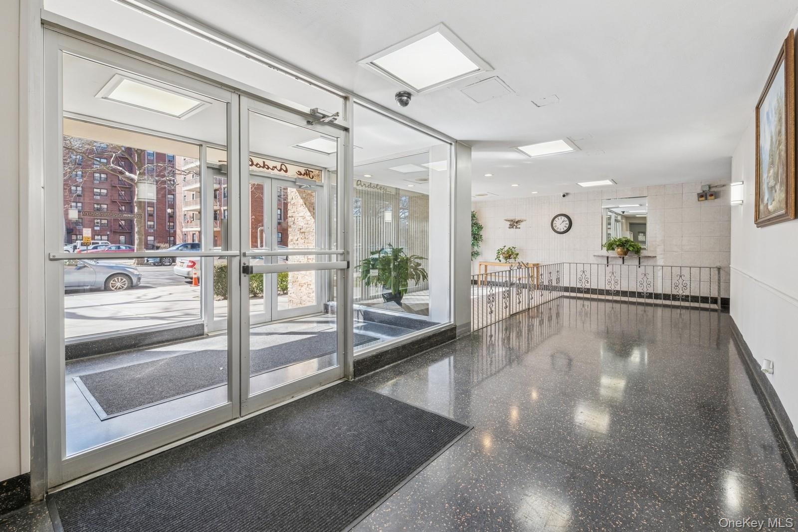 #4 photo, 153-25 88th Street, कुईंस Howard Beach , NY 11414