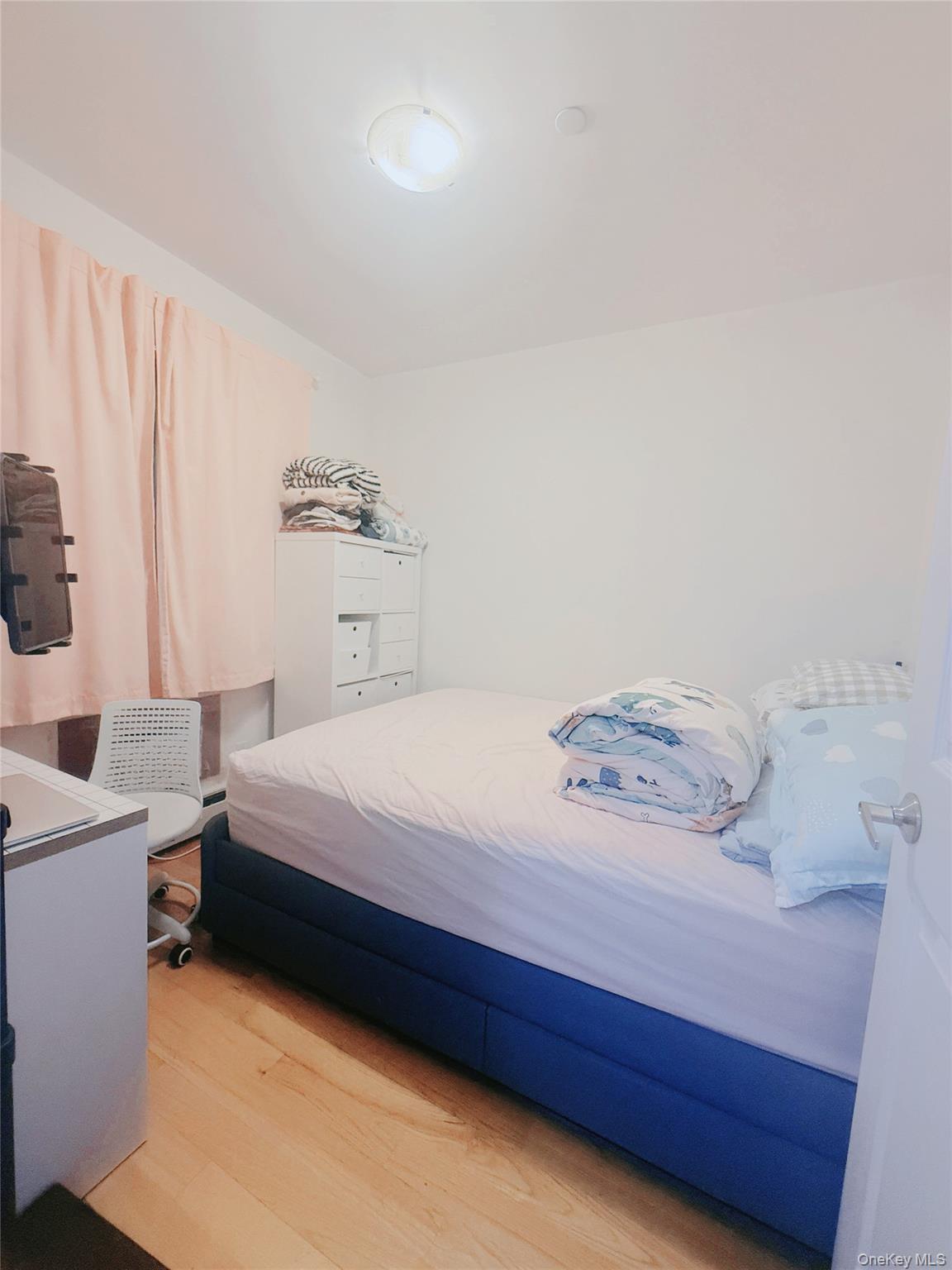 #2 photo, 31-53 Linden Place, Flushing , NY 11354