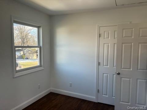 #9 photo, 204 Vanderbilt Avenue, सफ़ोक काउंटी Brentwood , NY 11717