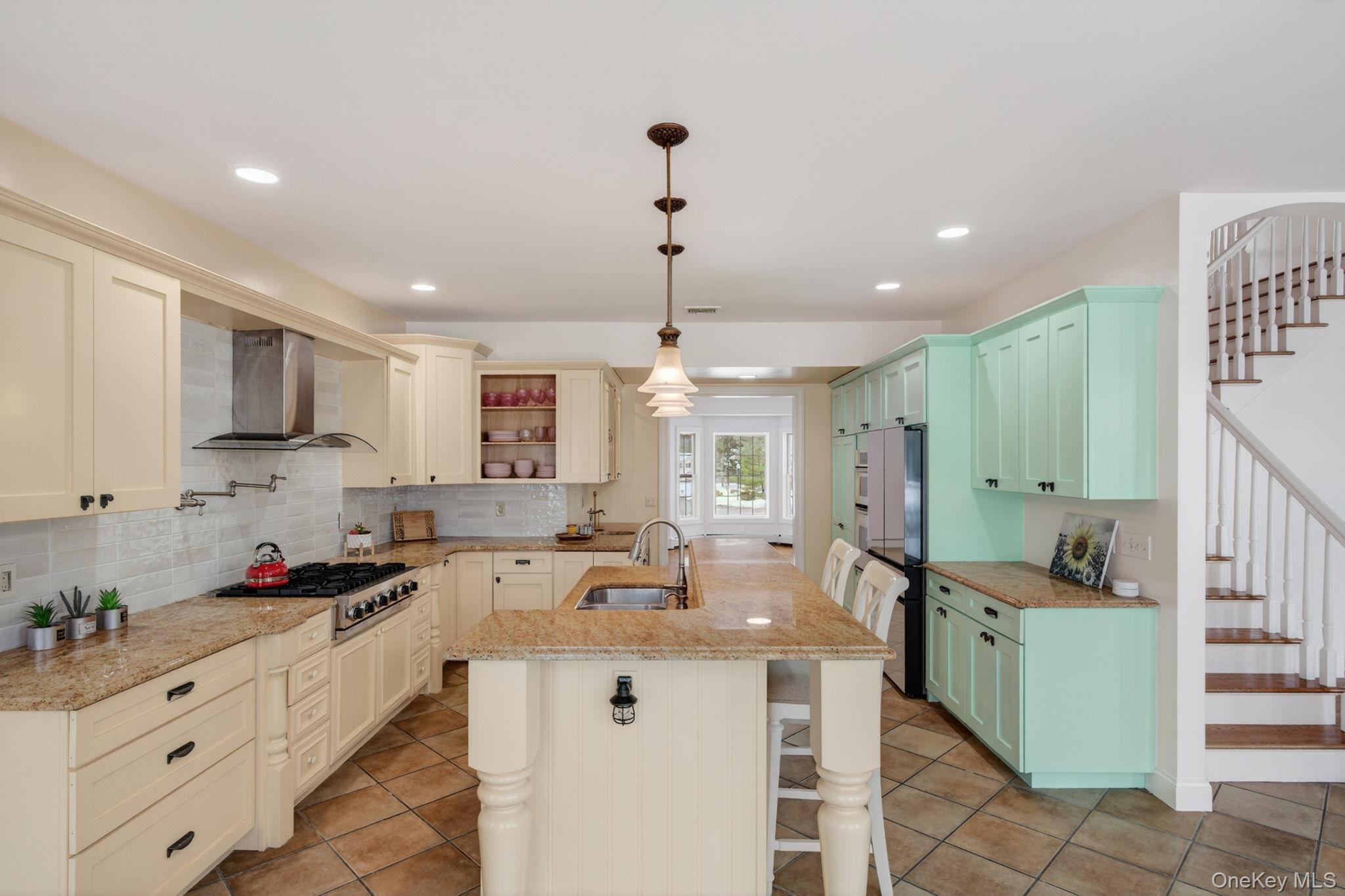 #8 photo, 30 Alison Court, Kingston , NY 12401