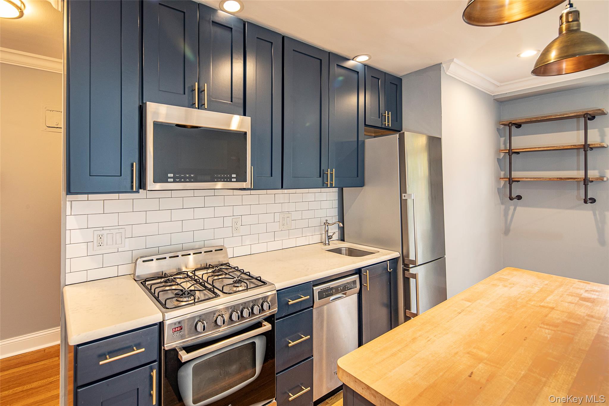 #6 photo, 793 Palmer Road, Bronxville , NY 10708