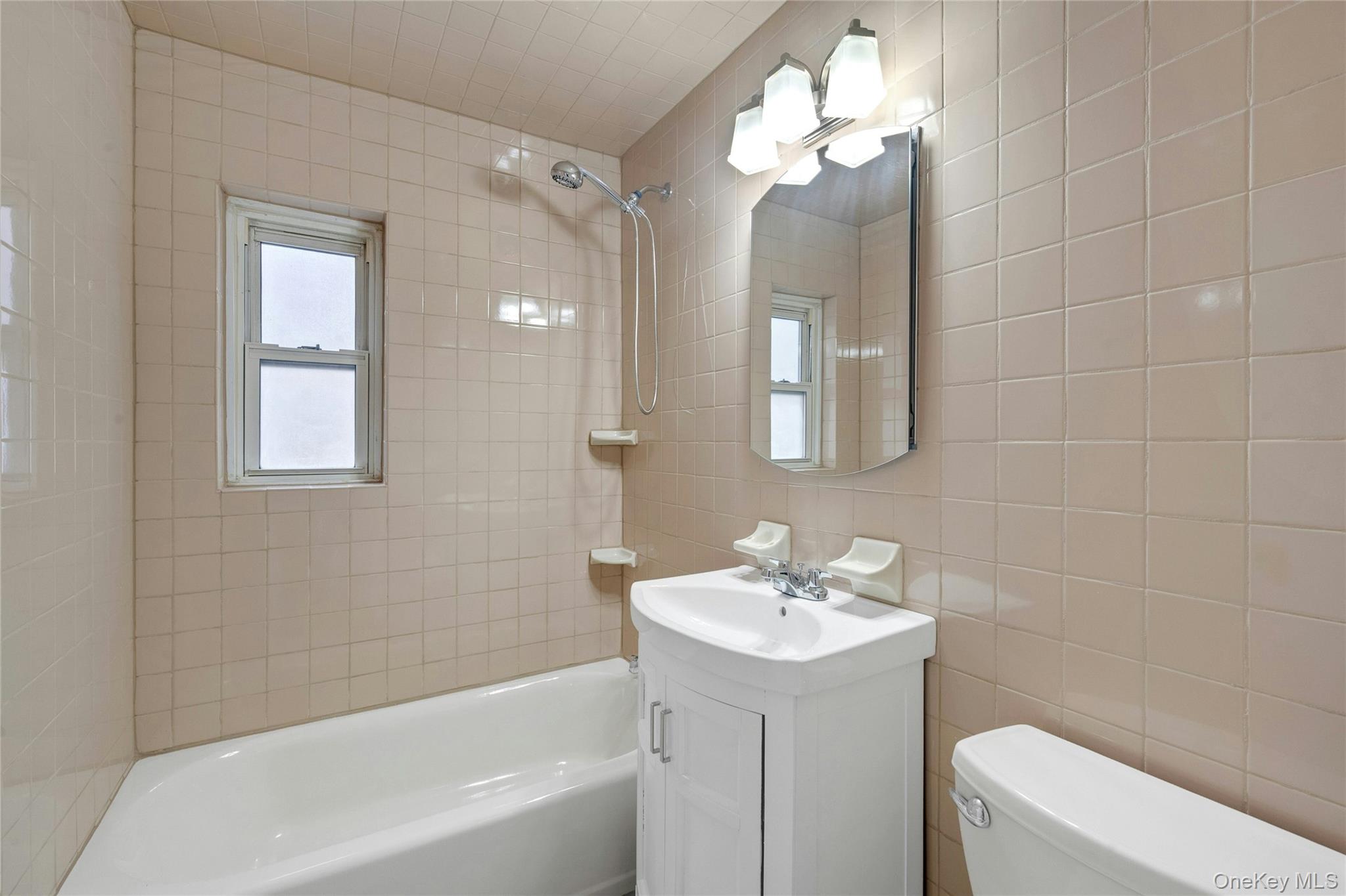 #14 photo, 330 S Broadway, Tarrytown , NY 10591