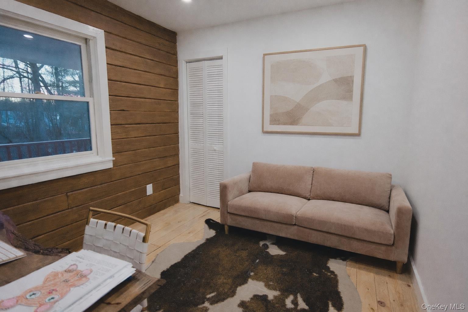 #12 photo, 281 Falls Road, Hudson , NY 12534