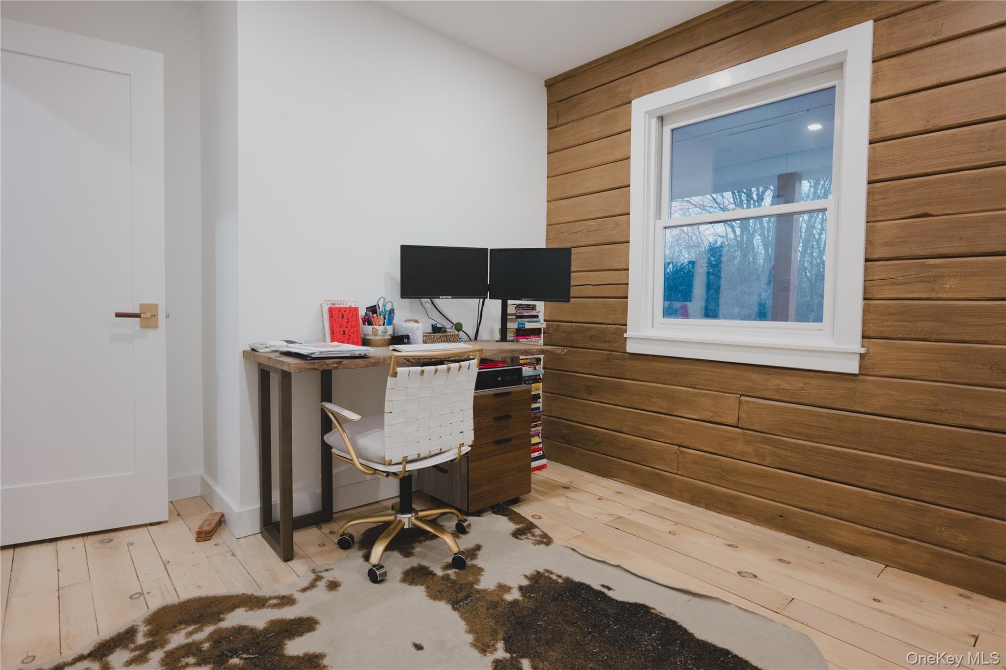 #13 photo, 281 Falls Road, Hudson , NY 12534