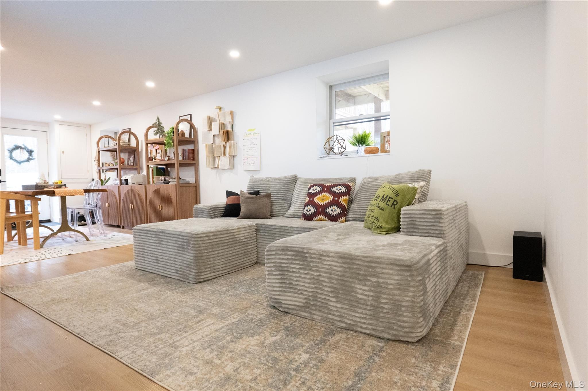 #20 photo, 281 Falls Road, Hudson , NY 12534