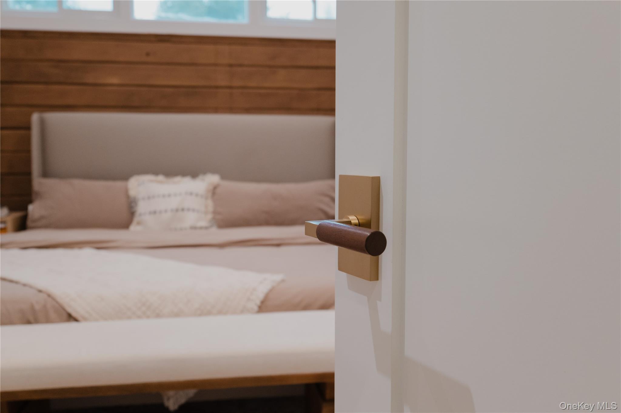 #9 photo, 281 Falls Road, Hudson , NY 12534