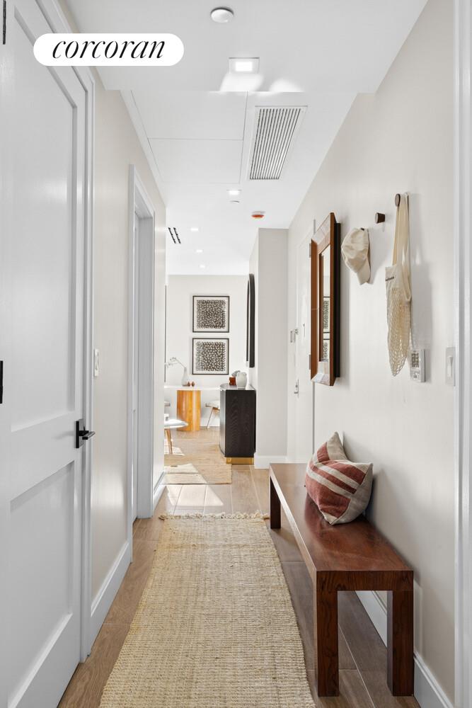 #5 photo, 760 METROPOLITAN Avenue, Williamsburg , NY 11211