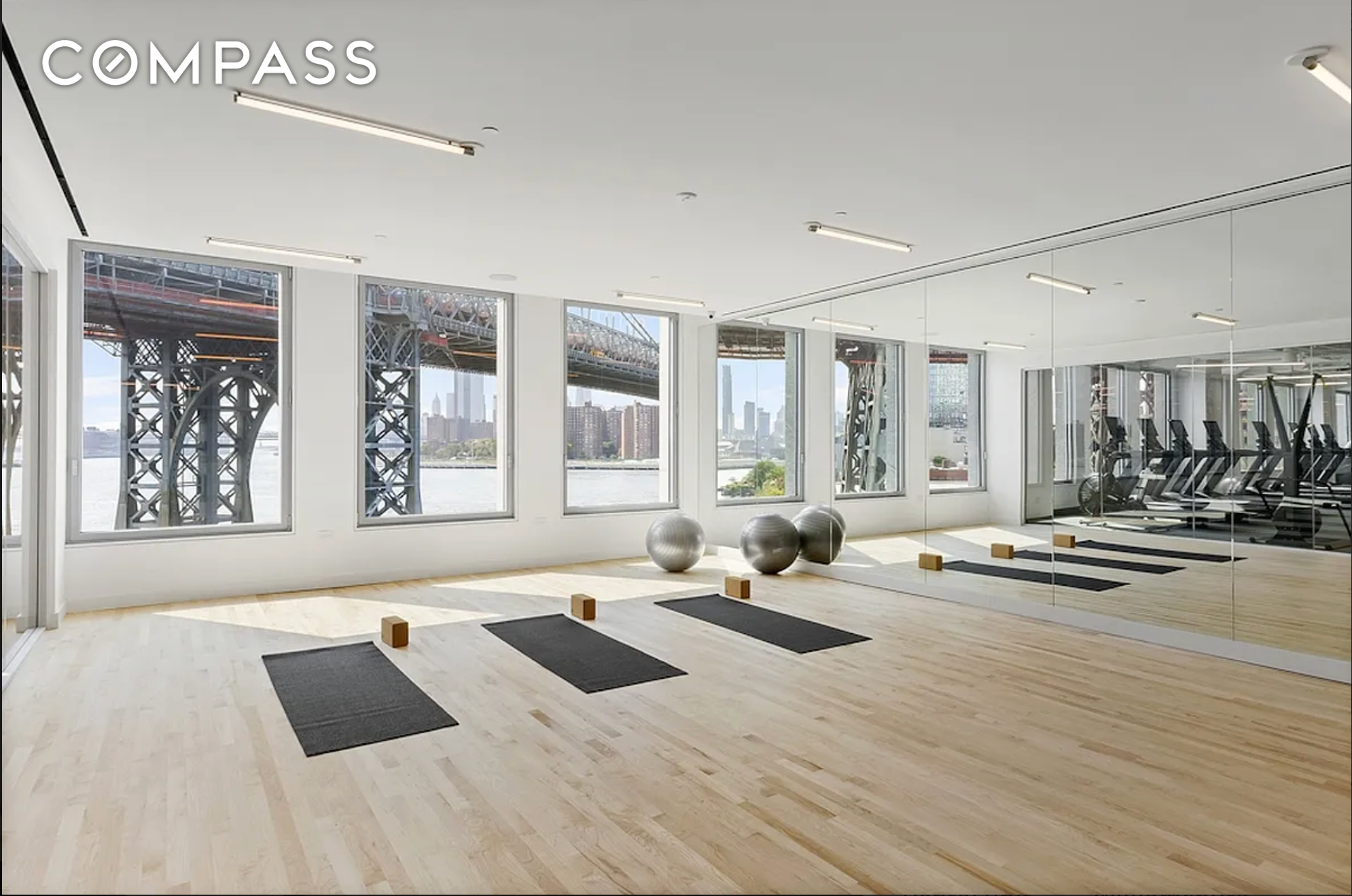 #15 photo, Brooklyn, Williamsburg , NY 11249